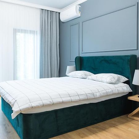 Deluxe Central Rooms Karlovo Exterior photo