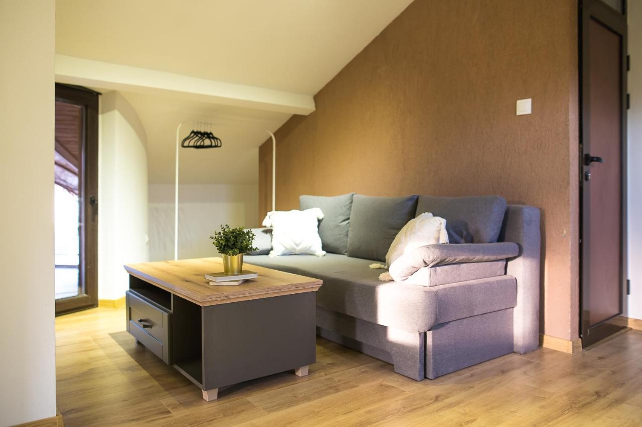 Deluxe Central Rooms Karlovo Exterior photo