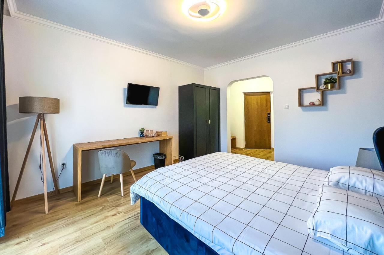 Deluxe Central Rooms Karlovo Exterior photo